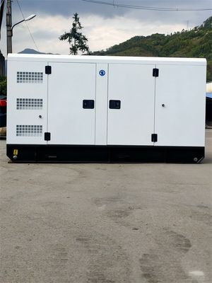 50Hz 63kVA AC Three Phase Silent DG Set For Home Yuchai Engine